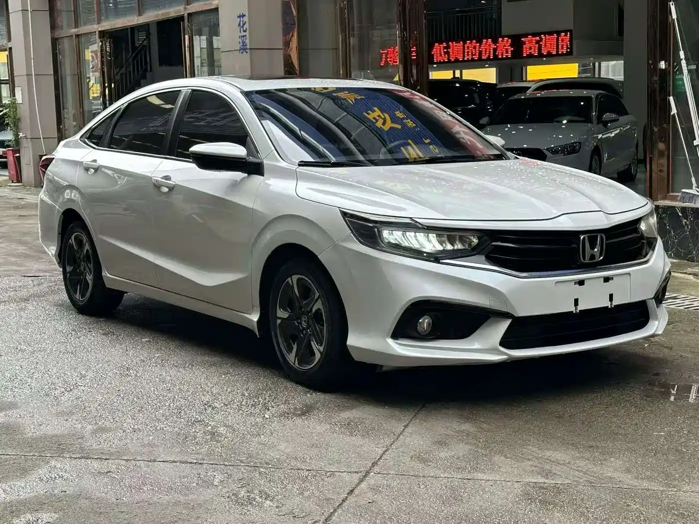 Honda ENVIX 2020 2019 180TURBO CVT Joy Edition China VI