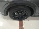 Фото 25 - Geely Coolray