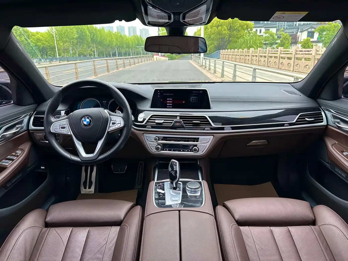 BMW 7 Series 2018 730Li Leading Type M Sport Package фото 6