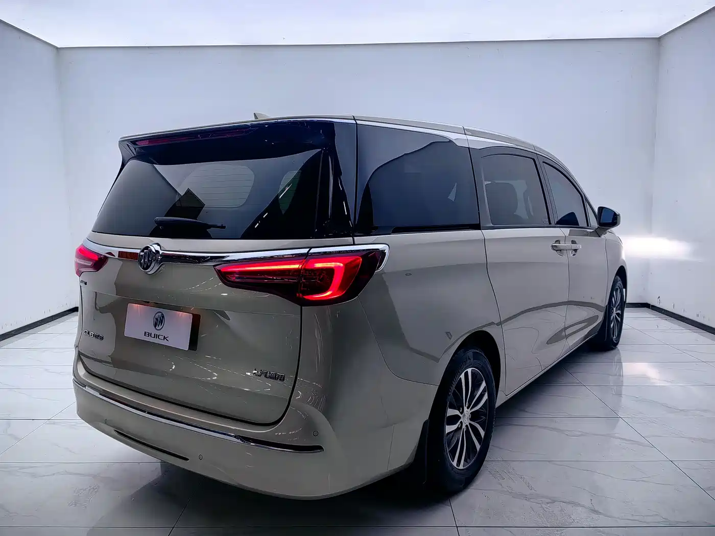 BUICK GL8
