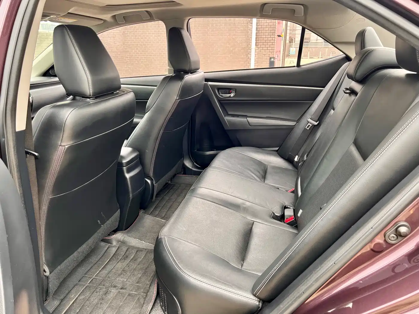 Toyota Levin 2016 Hybrid 1.8H V E-CVT Luxury Edition фото 7