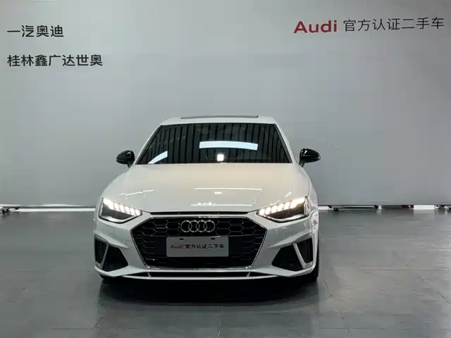 Audi A4L 2020 45 TFSI quattro Premium Dynamic — фото 2