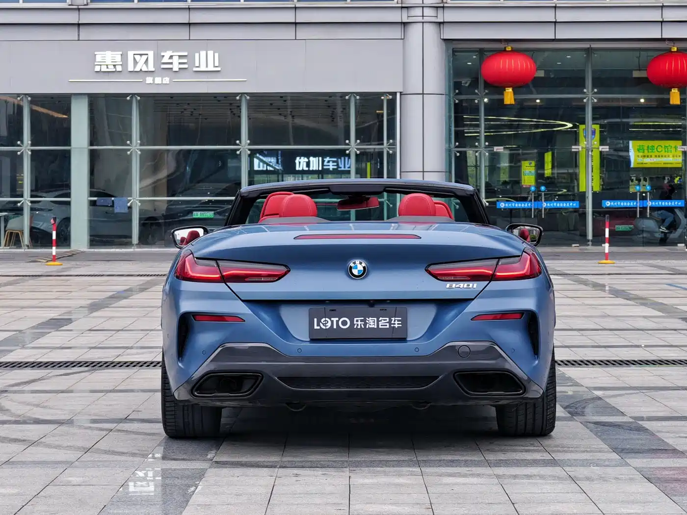 Фото 4 - BMW 8 Series