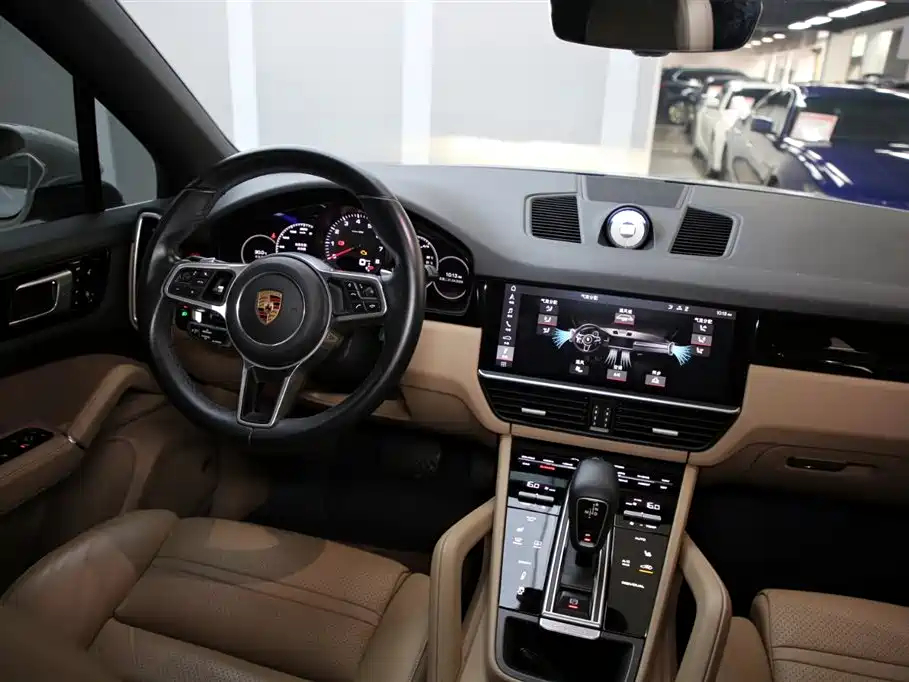 Porsche Cayenne 2018 Cayenne 3.0T фото 10