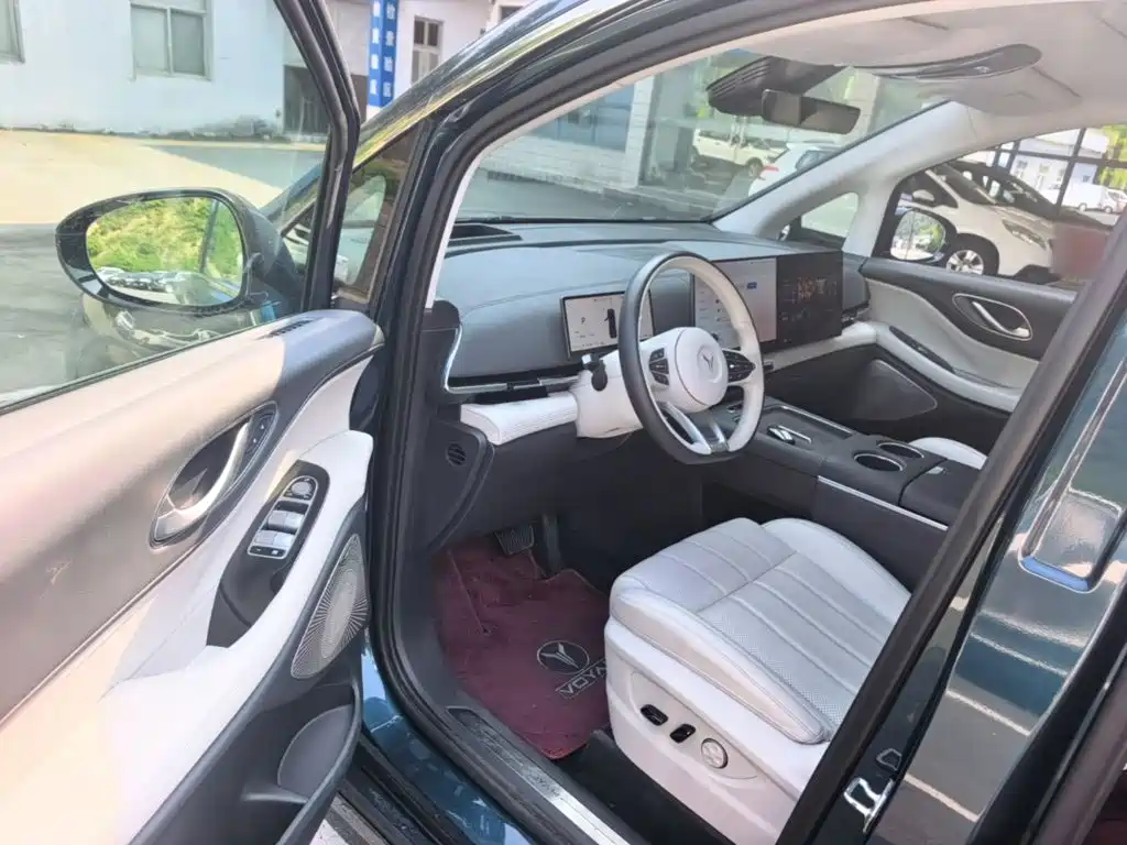 Voyah Auto Voyah Dreamer 2025 2025 PHEV AWD Flagship Kunpeng Edition