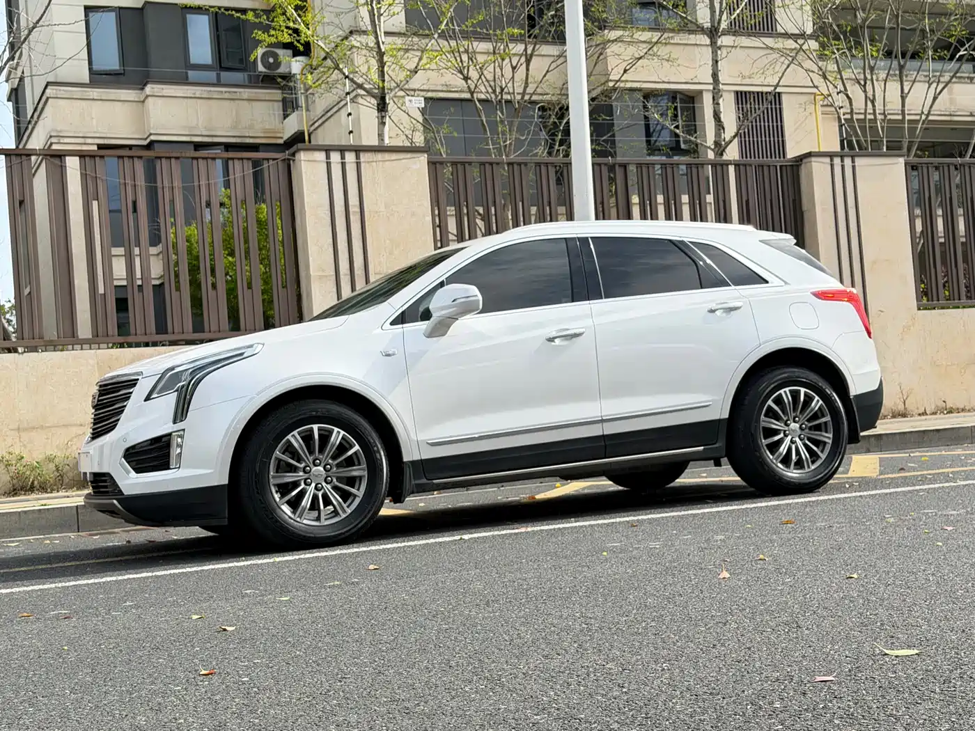 Cadillac XT5 2016 28T AWD Luxury Model фото 4