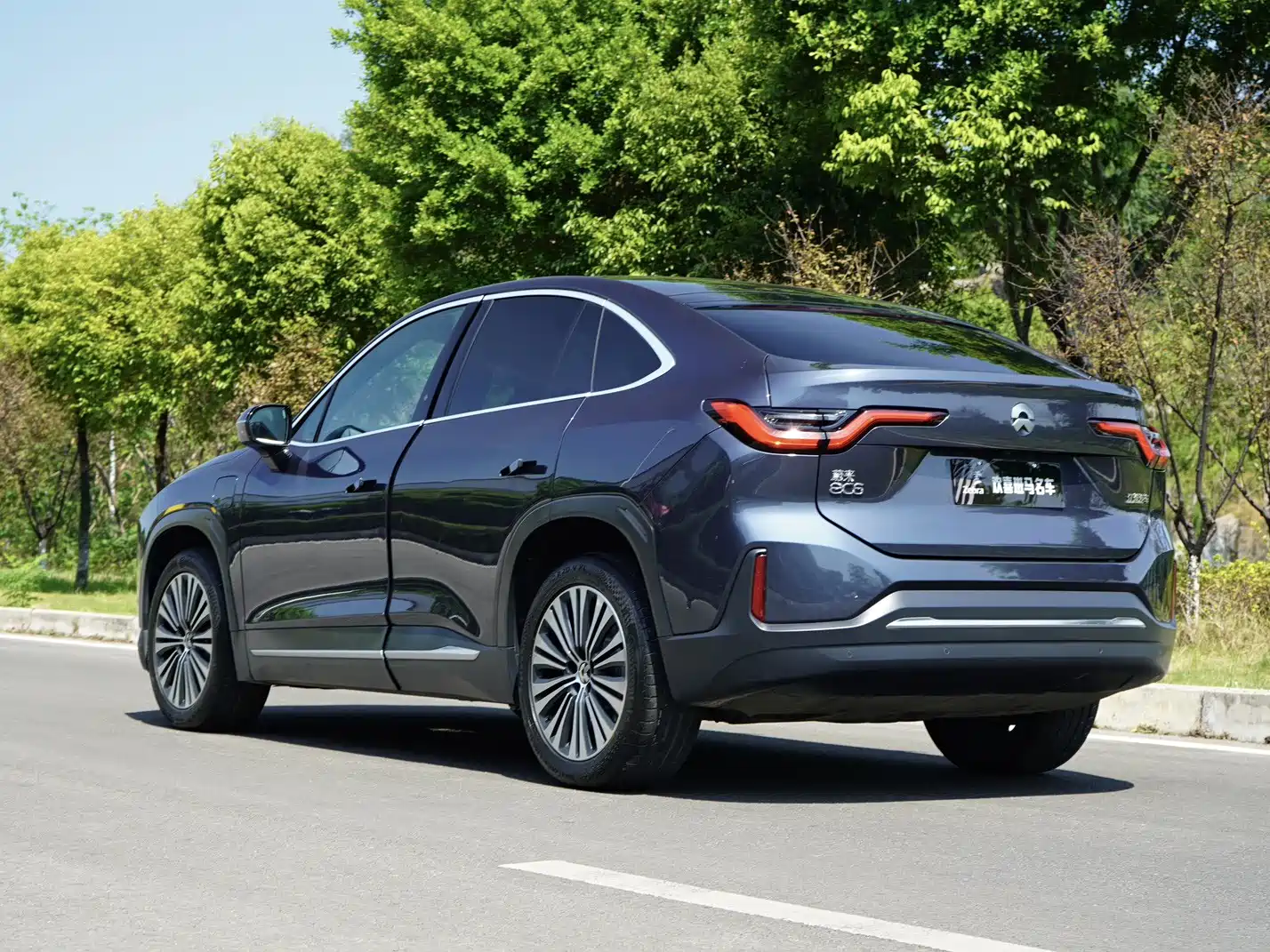 Фото 4 - NIO EC6