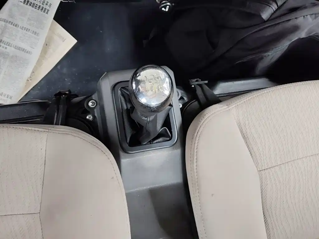 Dongfeng Xiaokang DFSK C32 2020 2019 1.5L Standard China VI DK15