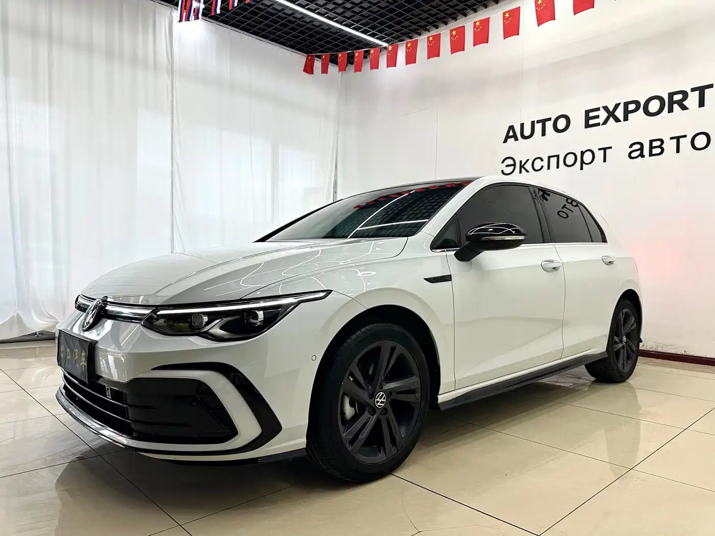 Volkswagen Golf 2023 Model 280TSI DSG R-Line