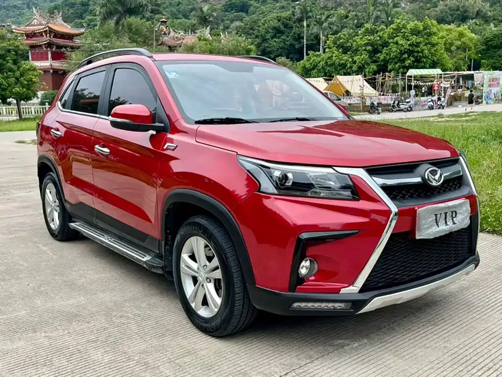 BAIC Huansu S5 2019 2017 1.3T CVT Luxury
