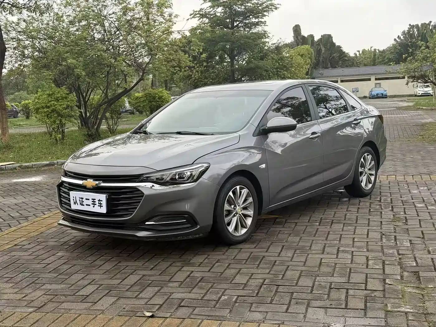 CHEVROLET CRUZE