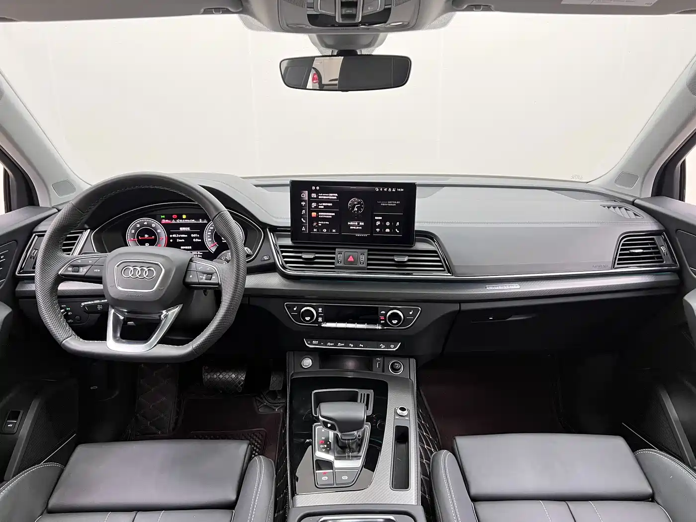 Audi Q5L 2022 Facelift 45T Luxury Dynamic фото 9