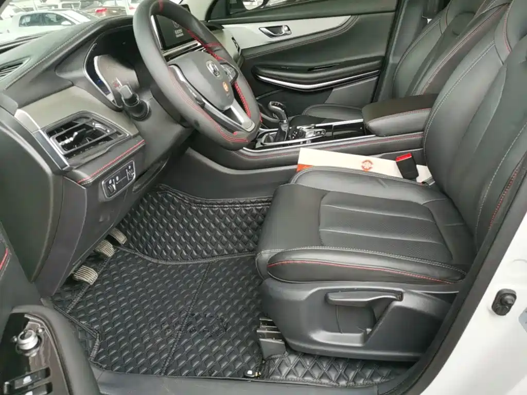 Photo 15 - Changan CS75