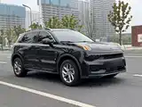 Фото 23 - Lynk & Co 01