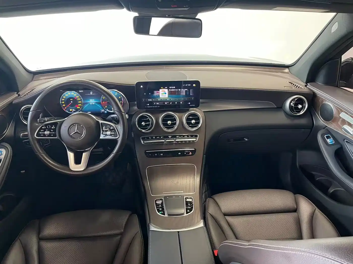 Mercedes-Benz GLC 2022 GLC 300 L 4MATIC Dynamic Collector's Edition фото 5