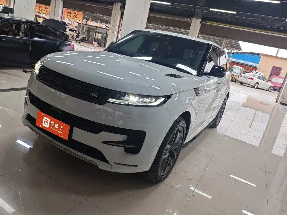 Land Rover Range Rover Sport 2025 2025 400PS Dynamic SE