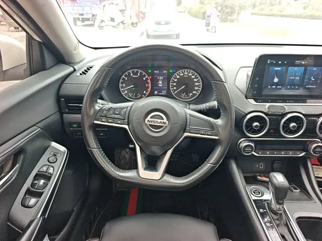 Nissan SYLPHY, миниатюра 11