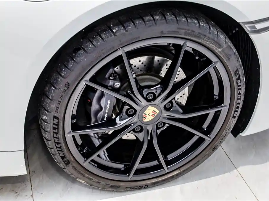 Porsche 718 2022 Boxster 2.0T фото 17