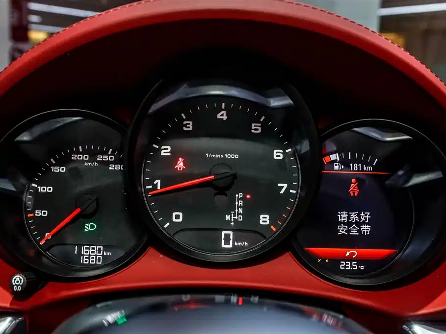 Porsche 718 2022 Boxster 2.0T фото 32