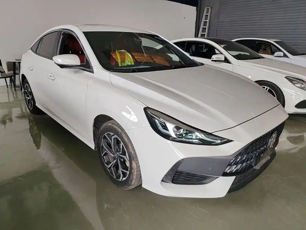 MG MG5 2024 2023 180DVVT CVT Luxury Edition