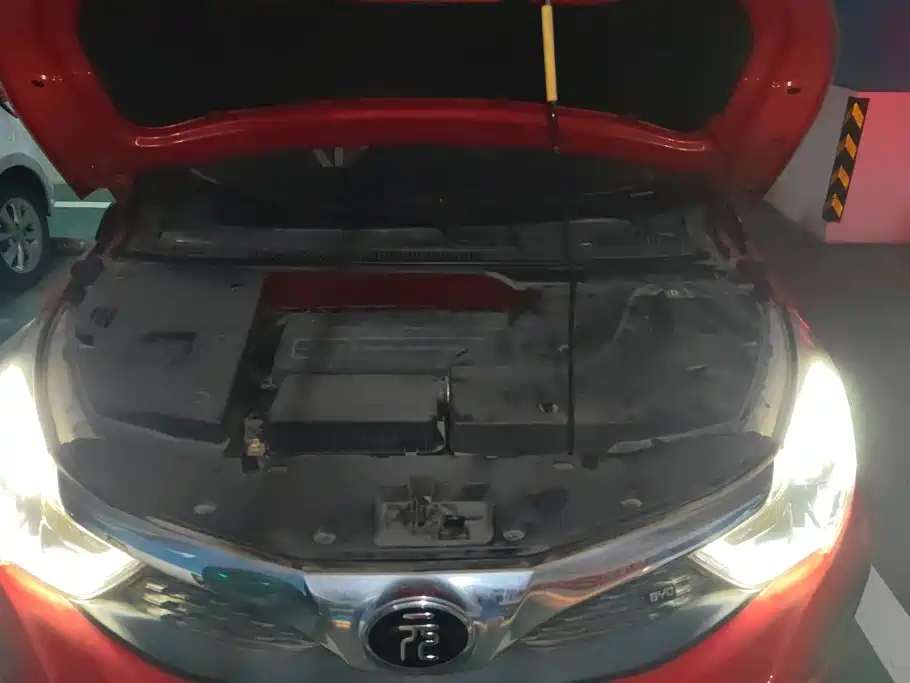 BYD Yuan 2016 2016 1.5L Manual Honor Type