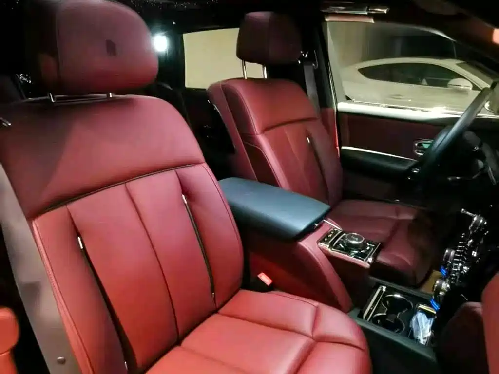 Rolls-Royce Phantom 2021 2018 6.7T Long Wheelbase Version