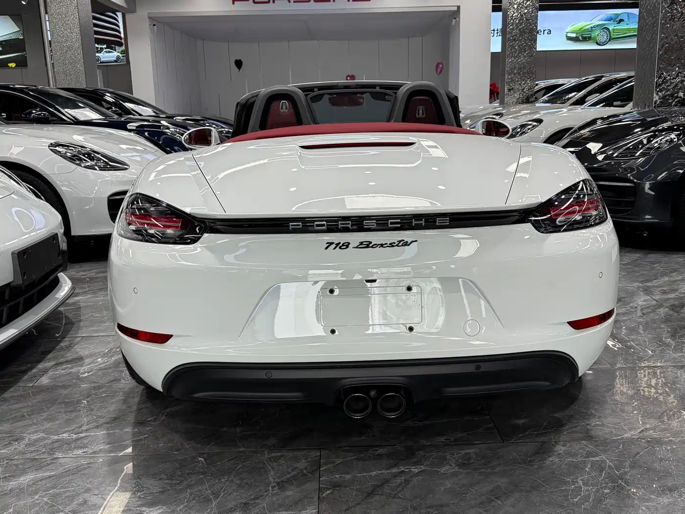 Porsche 718 2022 Boxster 2.0T фото 18