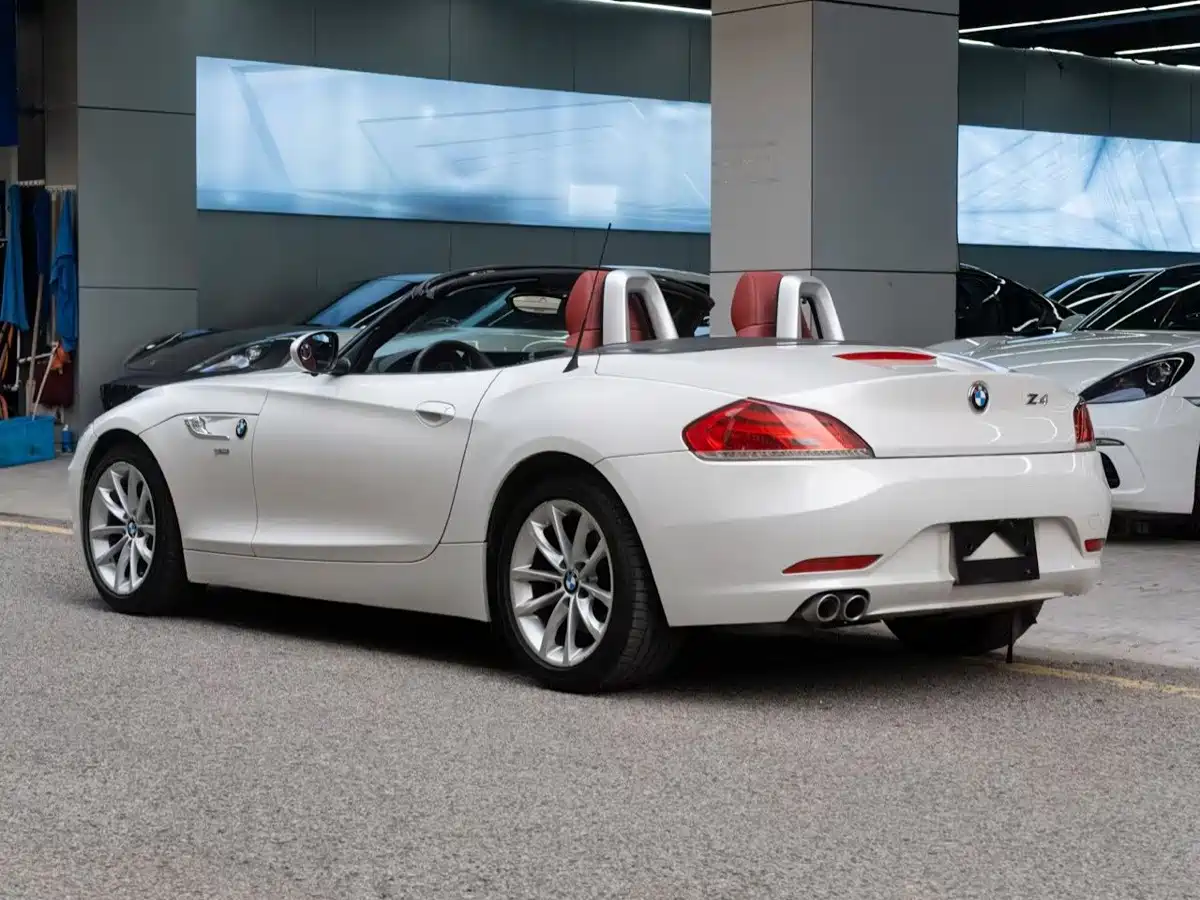 BMW Z4 2015 2013 sDrive20i Leading