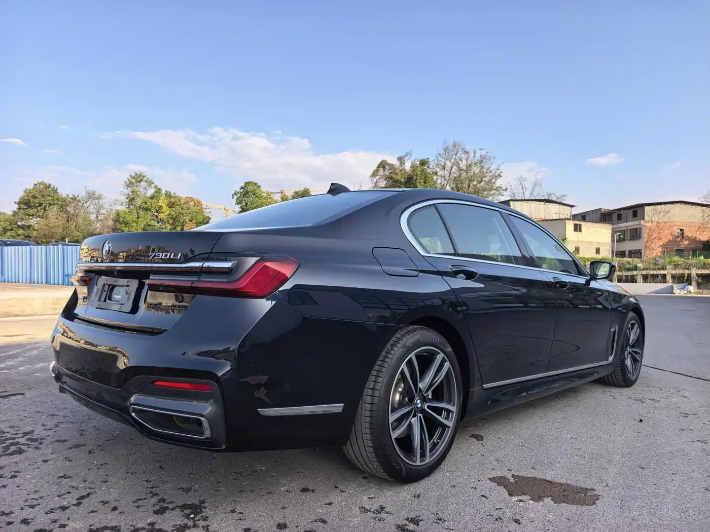 BMW 7 Series 2021 Model 730Li M Sport Package фото 12
