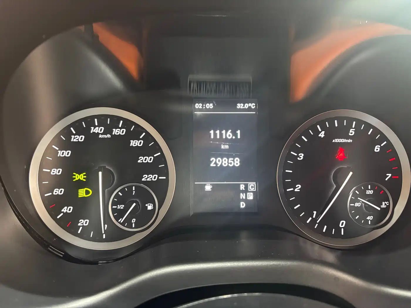 MERCEDES-BENZ VITO
