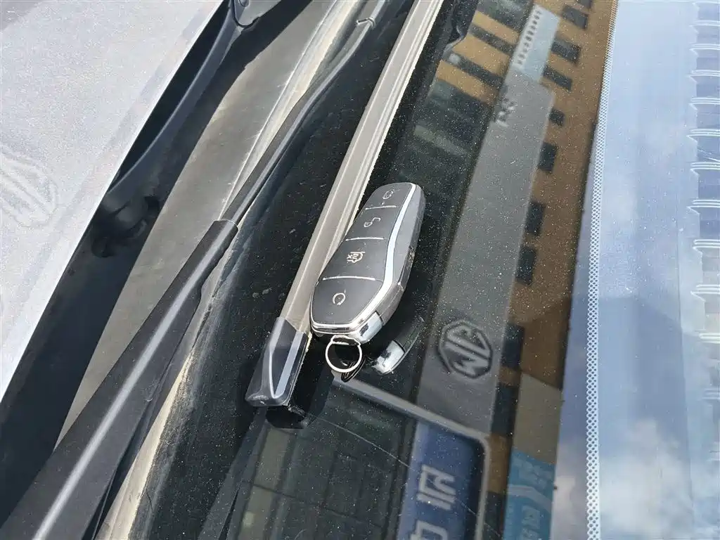BYD Yuan PLUS 2022 510KM Premium фото 9