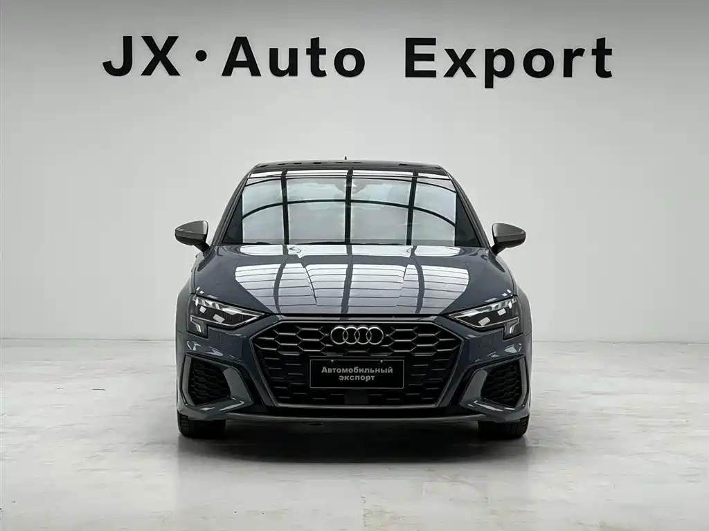 Фото 2 - Audi A3