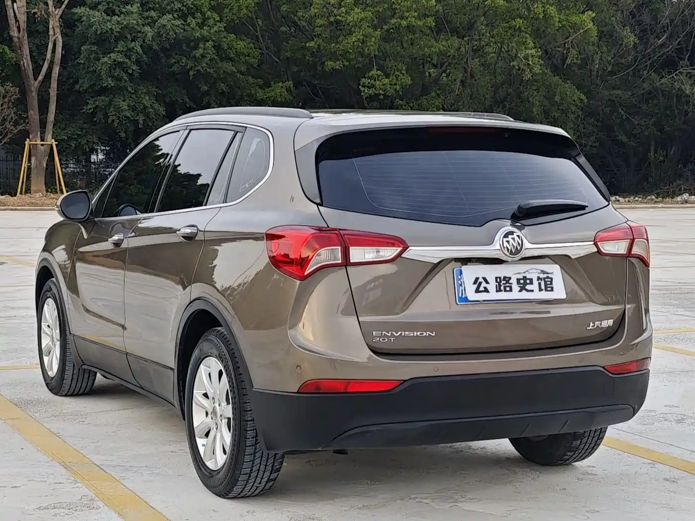Buick Envision Plus 2018 20T 2WD Leading фото 3