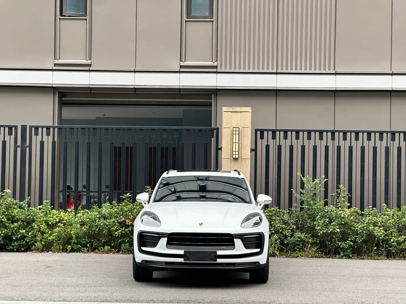Porsche Macan 2024 Macan 2.0T фото 2