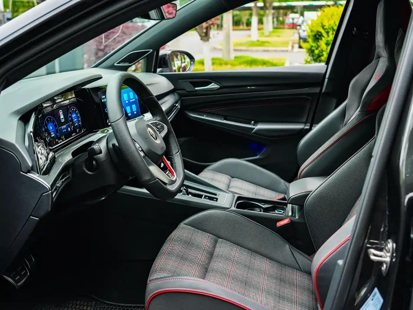 Volkswagen Golf GTI 2021 380TSI DSG GTI фото 17