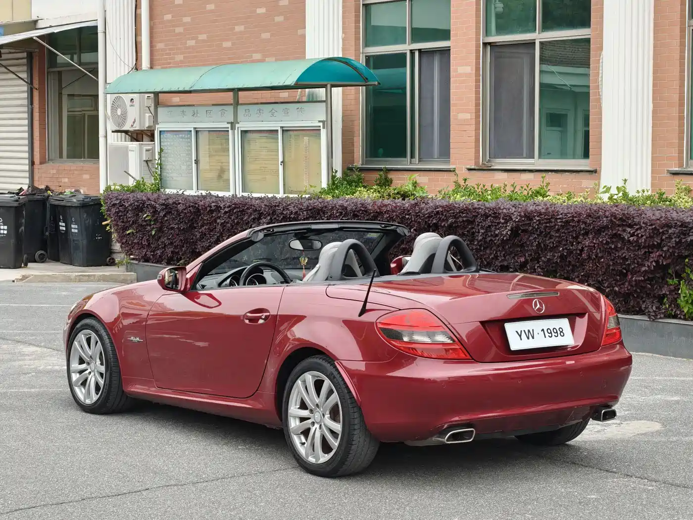 Mercedes-Benz SLK-Class 2010 Model SLK 200K Grand Edition фото 3