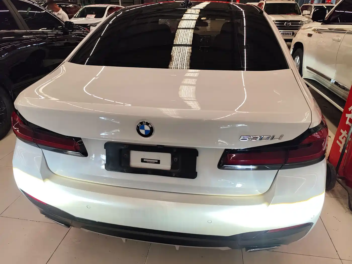 BMW 5 Series 2022 Facelift 530Li Leading M Sport Package фото 15