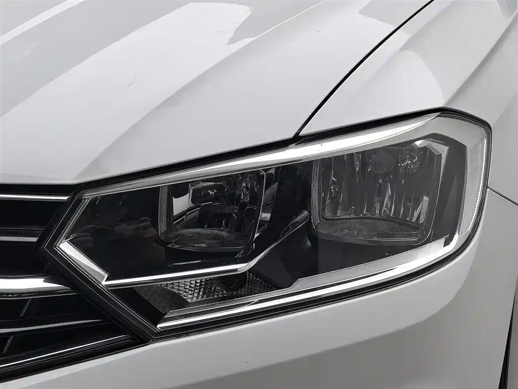 Volkswagen Bora 2017 1.6L Automatic Comfort фото 7
