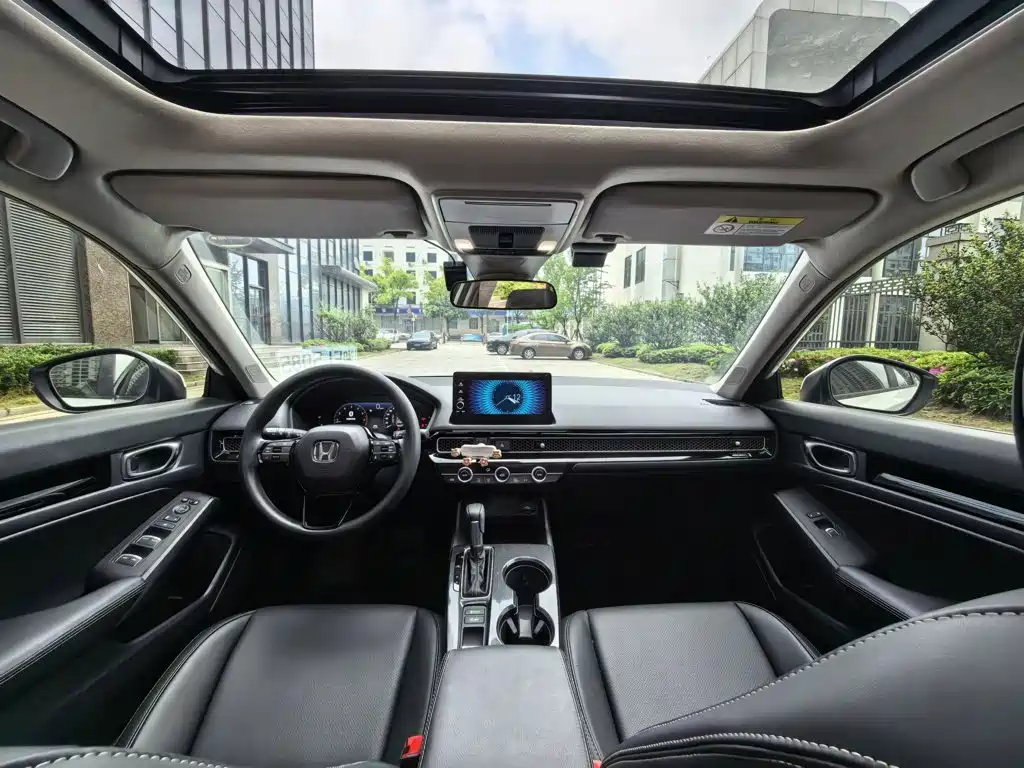 صورة 20 - Honda Civic