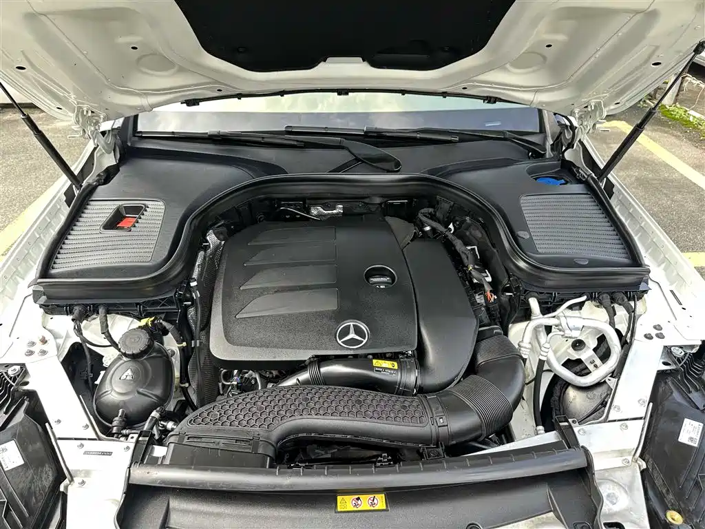 Mercedes-Benz GLC 2020 Facelift GLC 260 L 4MATIC Luxury фото 10