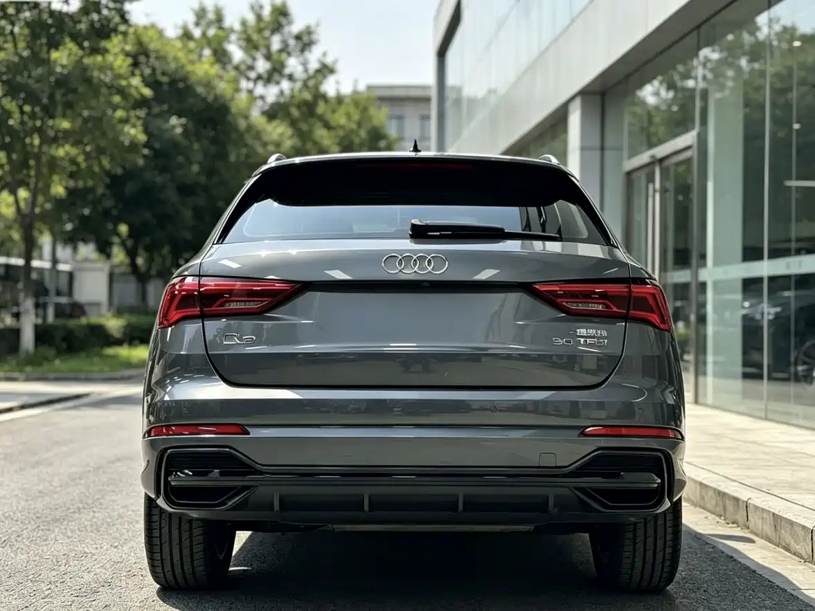 Audi Q3 2022 35 TFSI Fashion Dynamic фото 5