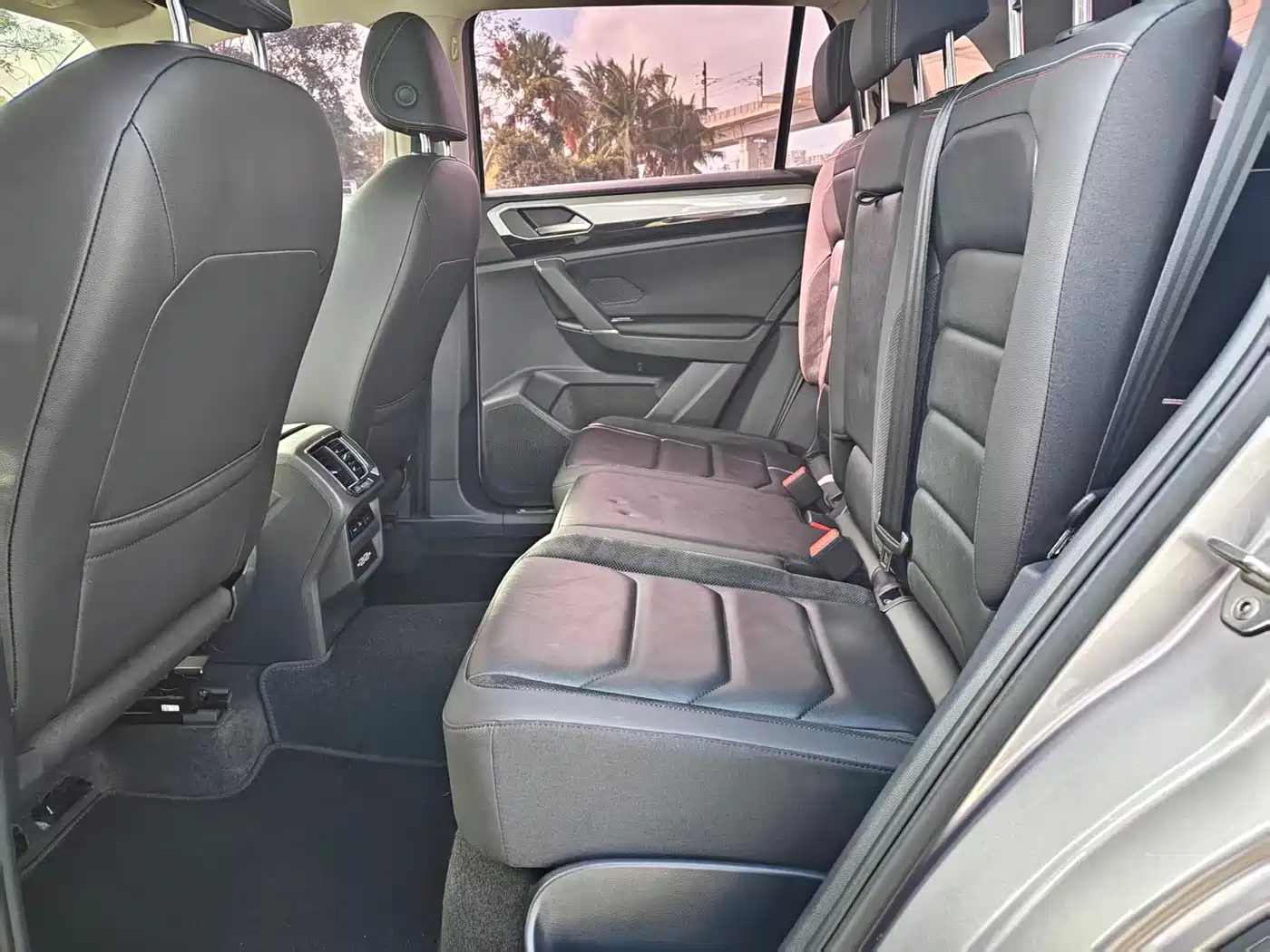 Volkswagen Tayron 2019 Expedition 280TSI 2WD Luxury (China VI) фото 6