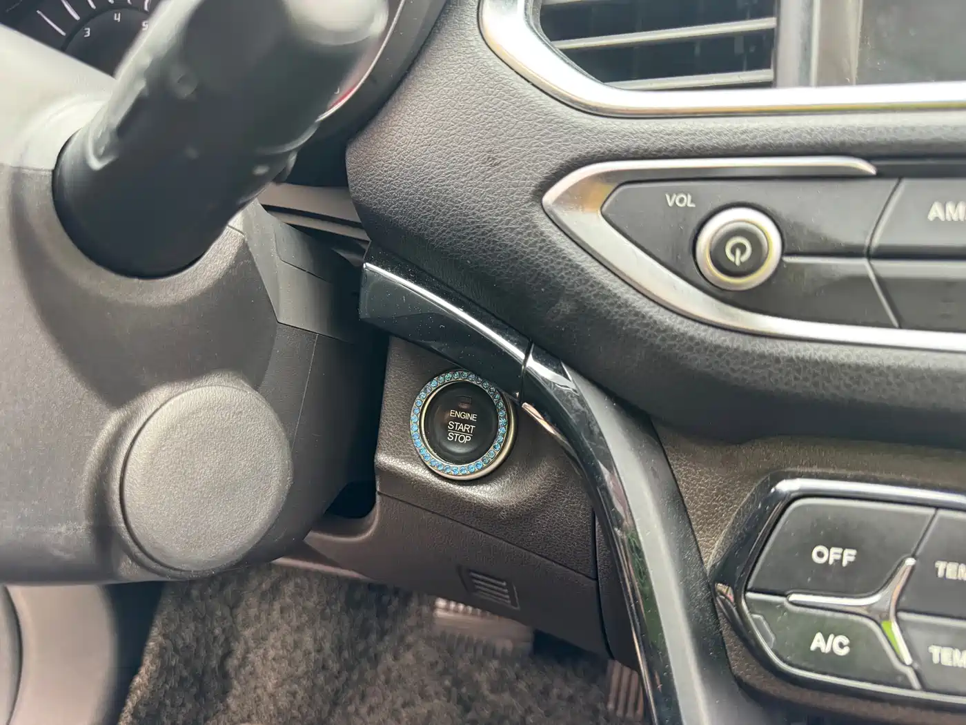 GAC Trumpchi Trumpchi GS4 2017 235T Automatic 2WD Luxury Smart Connected Edition фото 15