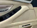 Photo 17 - BMW 5 Series