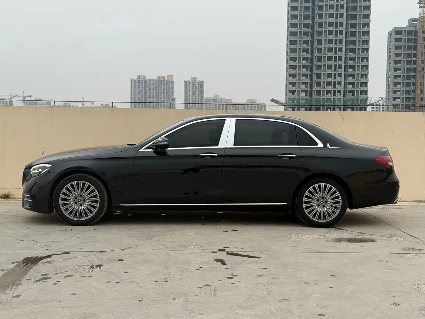 Mercedes-Benz E-Class 2021 E 300 L Fashion фото 14