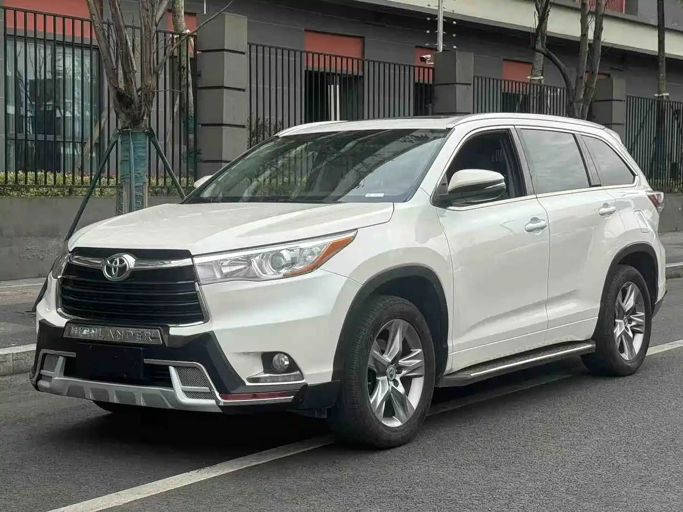 Toyota Highlander 2015 2.0T AWD Luxury Edition 7-seater