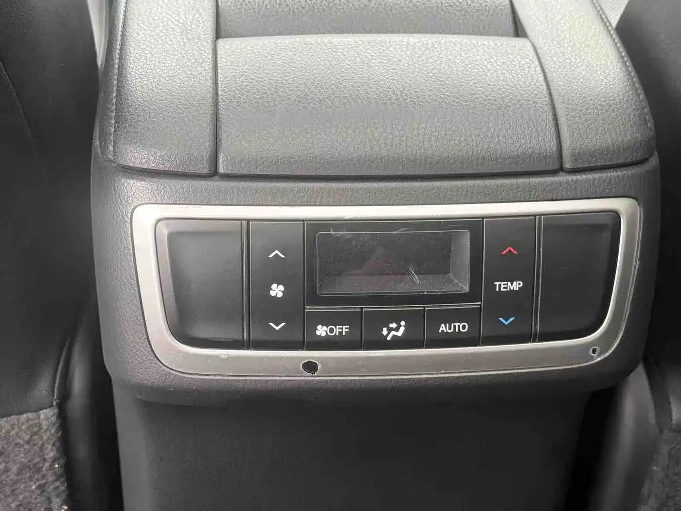 Toyota Highlander 2015 2.0T AWD Luxury Edition 7-seater фото 5