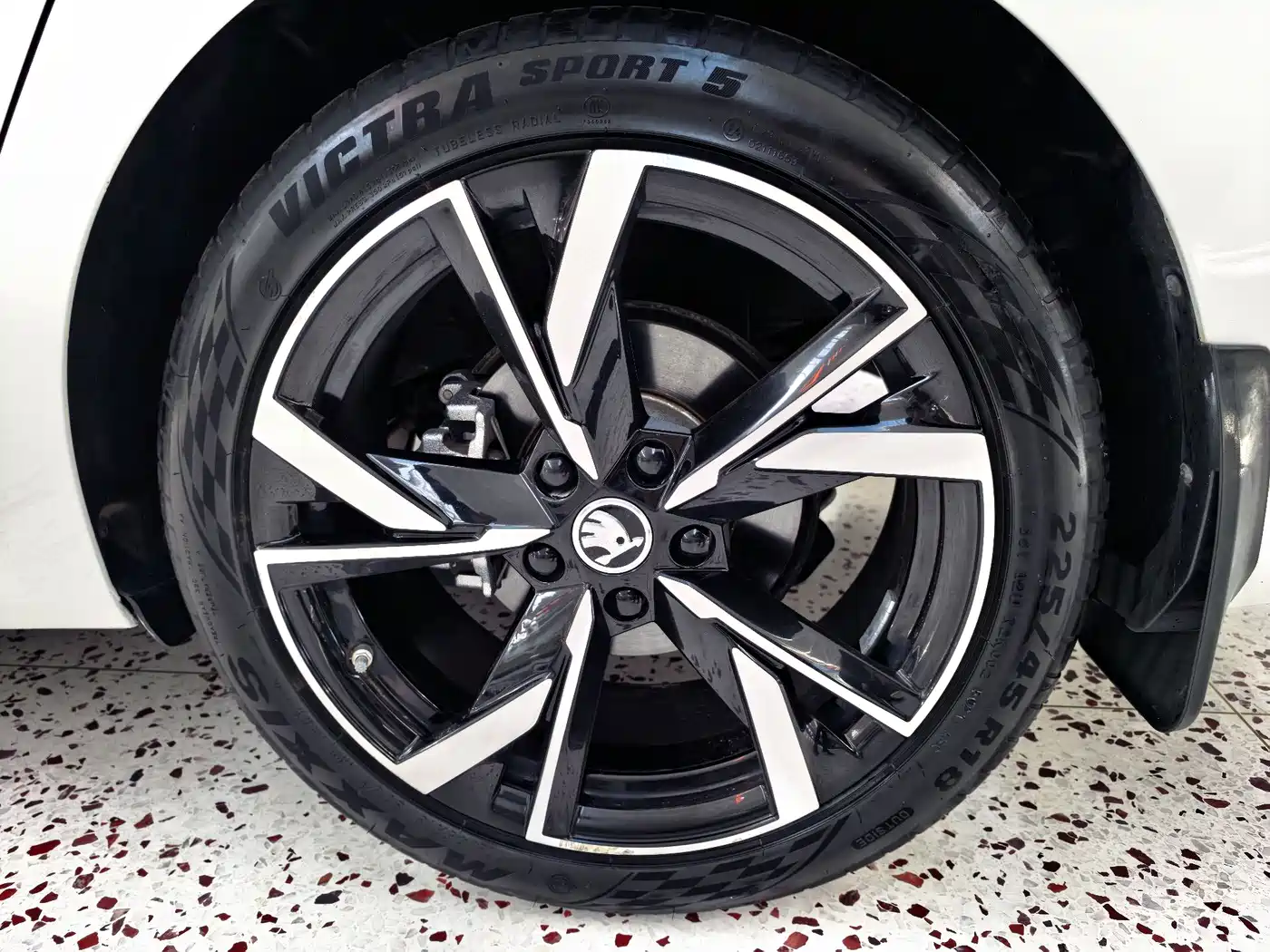 Škoda Octavia 2022 PRO TSI280 Premium Edition фото 19