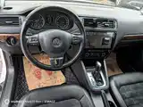 Photo 5 - Volkswagen Sagitar