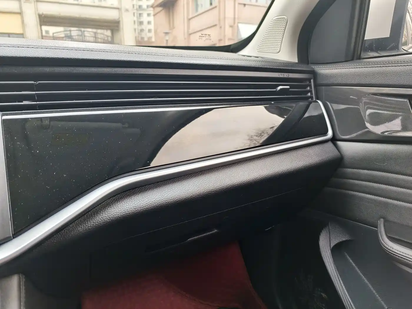 SINOTRUK VGV VGV U70